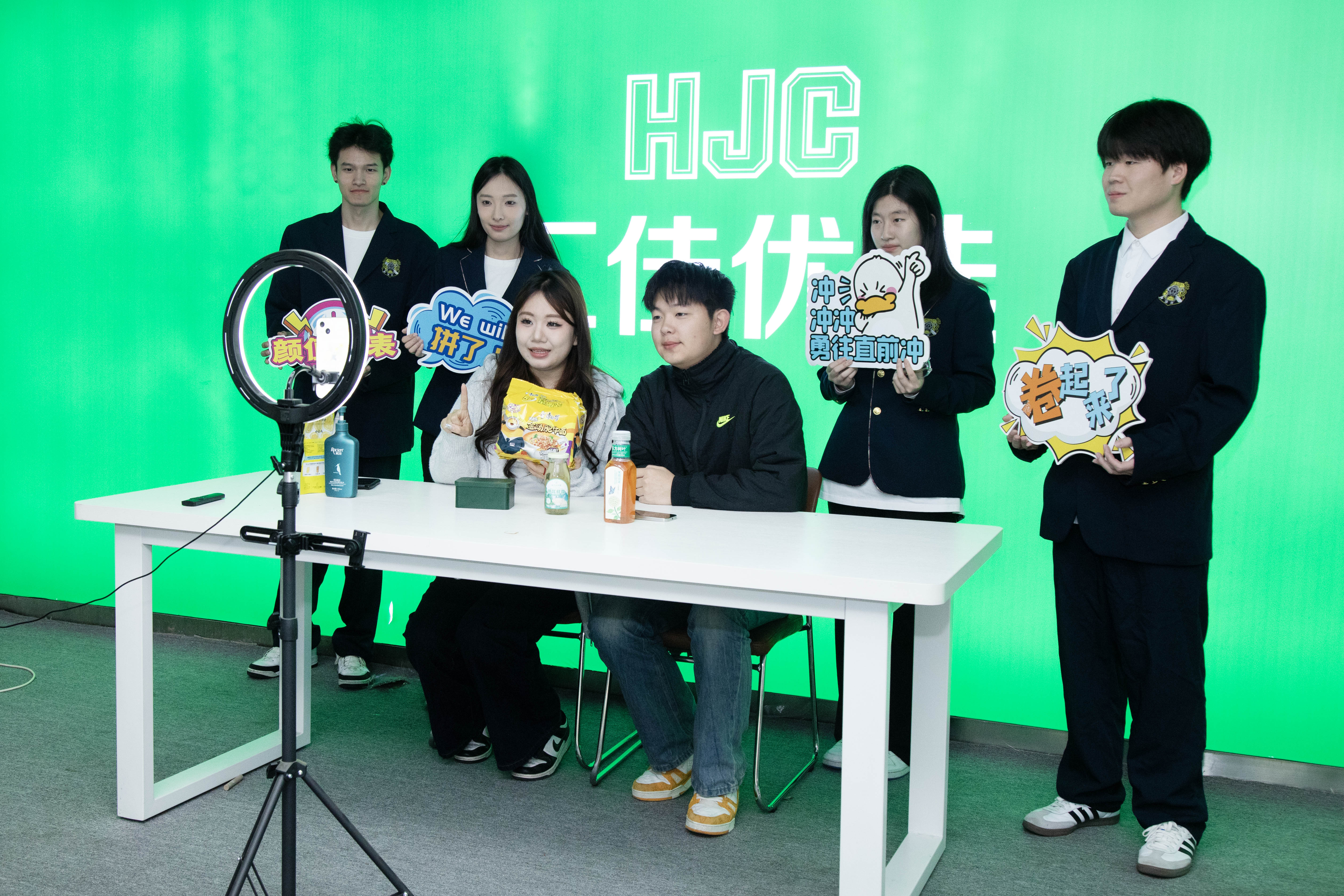 1773460093938816.jpg 1773460093938816.jpg